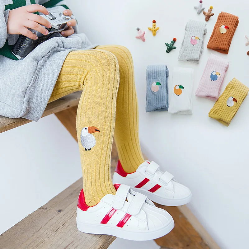 5 Colors Baby Pantyhose Spring Autumn Cartoon Embroidery Parrot Pattern Girls Tights Vertical Stripes Tights Kids Clothing
5 Colors Baby Pantyhose Spring Autumn Cartoon Embroidery Parrot Pattern Girls Tights Vertical Stripes Tights Kids Clothing