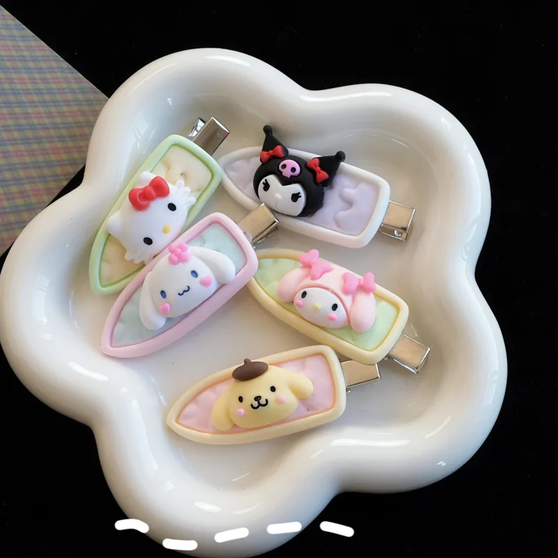 

Милые милые заколки для волос Sanrio Hellokitty Kuromi Mymelody Cinnamoroll Pompompurin, милая девочка, украшение для волос в форме сердца, Подарочные игрушки для девочек