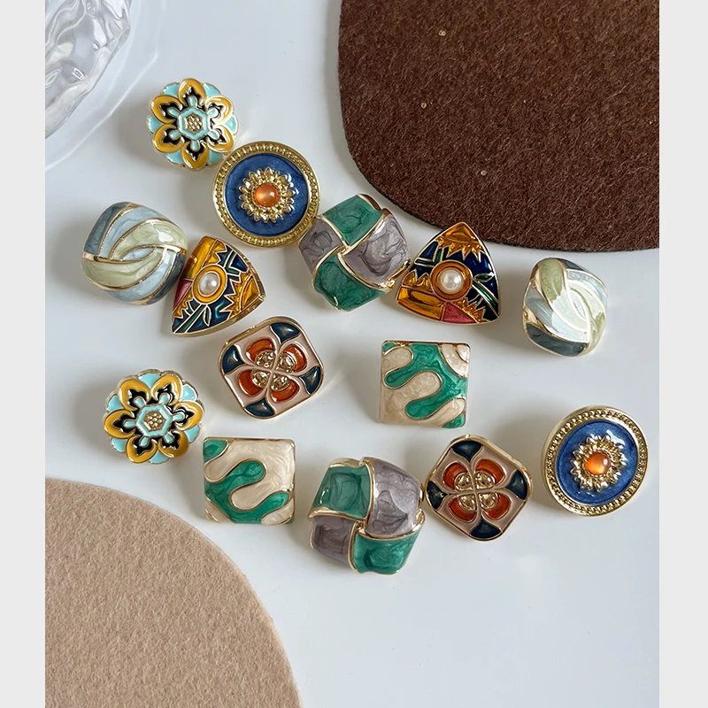 30 pieces Retro Clothes Button Children's Sweater Cardigan Button Decorative Button Geometric Button Button European
30 pieces Retro Clothes Button Children's Sweater Cardigan Button Decorative Button Geometric Button Button European