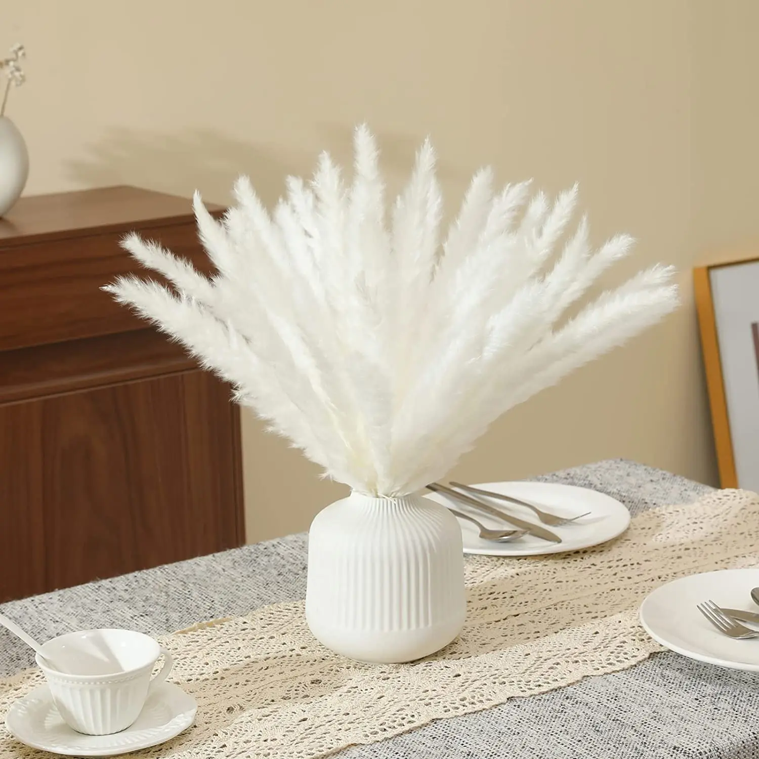 Натуральная сушеная пушистая пампасная трава, букет, помпасная трава, хвост кролика, тростник, для декора в стиле бохо, для свадебного душа, товары для дома, 30 шт.
Натуральная сушеная пушистая пампасная трава, букет, помпасная трава, хвост кролика, тростник, для декора в стиле бохо, для свадебного душа, товары для дома, 30 шт.