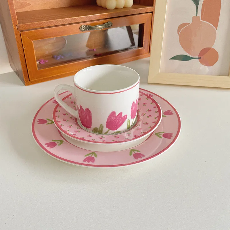 

Cutelife Ins тюльпан розовый керамический кофейный набор домашнее украшение молочный чай чашка для завтрака блюдце винтажная стандартная много...