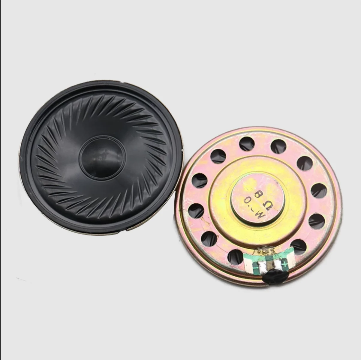10PCS Speaker diameter 50MM (5cm) ultra-thin inner magnetic 8 Ω 0.5W toy speaker 0.5W
10PCS Speaker diameter 50MM (5cm) ultra-thin inner magnetic 8 Ω 0.5W toy speaker 0.5W