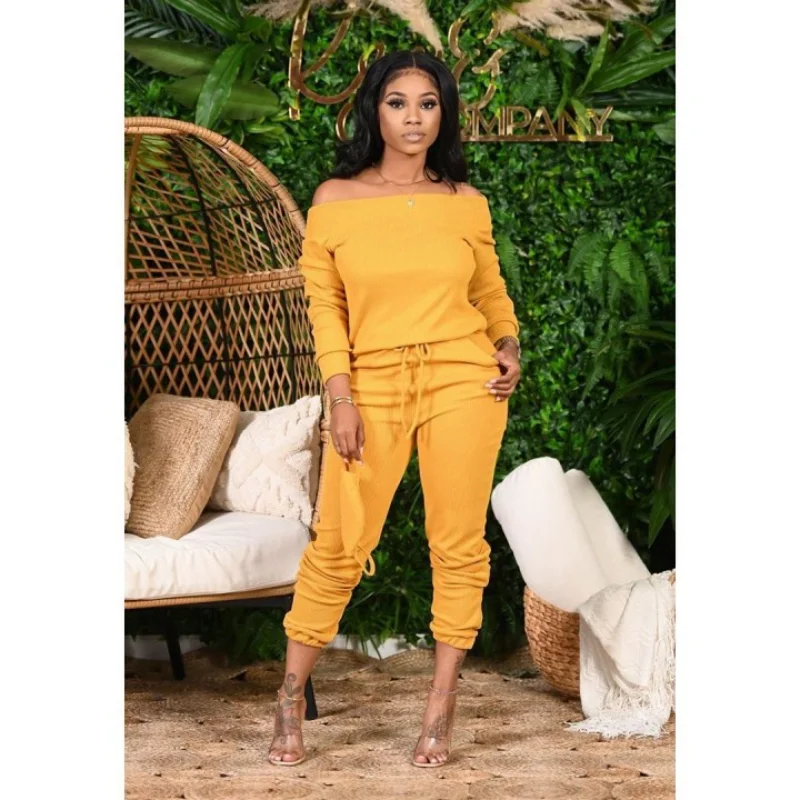 2023 New Loose Shoulder Sweatershirts + Shorts Fashion Casual Two-piece Women's Sets 2 Piece Sets Womens Outfits 
2023 New Loose Shoulder Sweatershirts + Shorts Fashion Casual Two-piece Women's Sets 2 Piece Sets Womens Outfits
