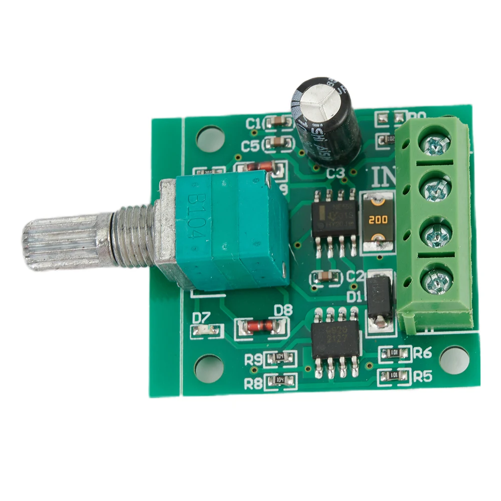 5A 90W PWM 12V DC Motor Speed Controller Module DC-DC 4.5V-35V Adjustable Speed Regulator Control Governor Switch 24V Switch Kit
5A 90W PWM 12V DC Motor Speed Controller Module DC-DC 4.5V-35V Adjustable Speed Regulator Control Governor Switch 24V Switch Kit