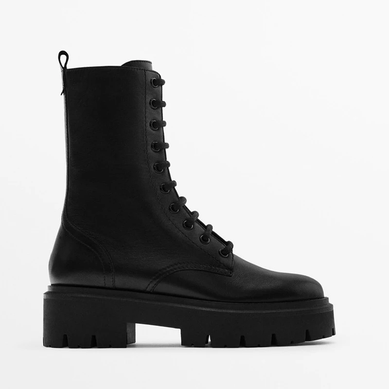 Genuine Leather Ankle Boots For Women Lace Up Women Short Boots Chunky Heel Platform Boots Women Winter Slim Women Flat Boots 
Genuine Leather Ankle Boots For Women Lace Up Women Short Boots Chunky Heel Platform Boots Women Winter Slim Women Flat Boots