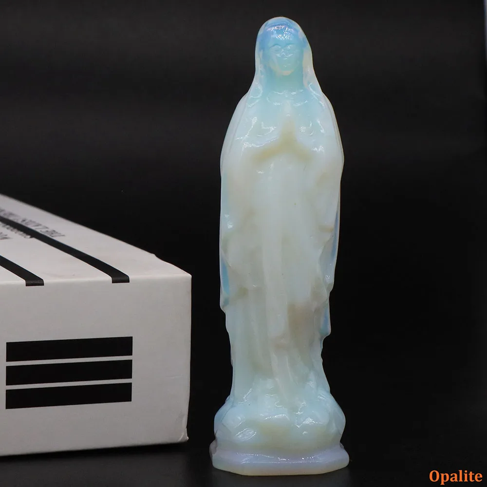 Хрустальная статуэтка Девы Марии
Хрустальная статуэтка Девы Марии