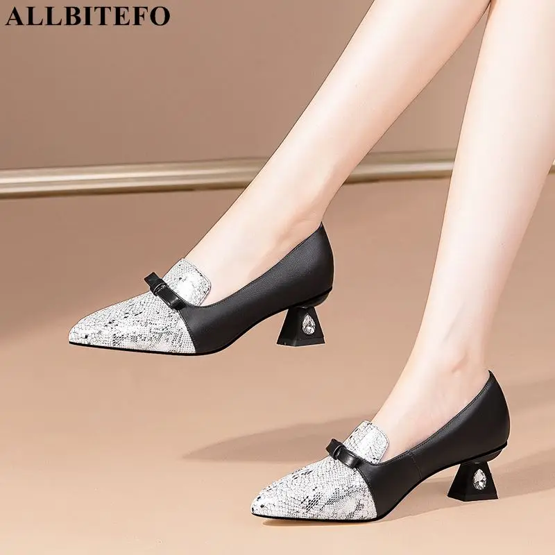 Size 33-41 Serpentine Design Genuine Leather Female Fashion Catwalk Show Club Party Wedding Women Heels Shoes High Heels
Size 33-41 Serpentine Design Genuine Leather Female Fashion Catwalk Show Club Party Wedding Women Heels Shoes High Heels