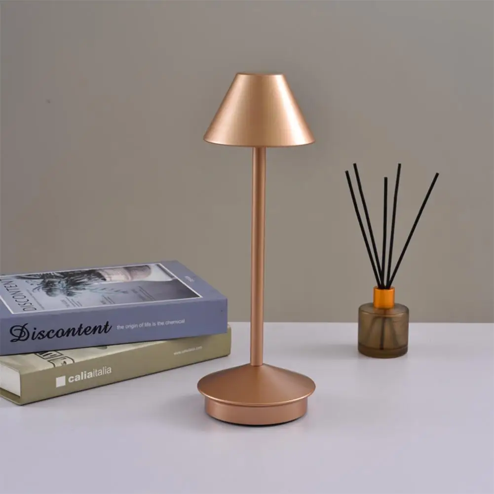 Creative Led Table Lamp 3 Colors Stepless Dimming Rechargeable Usb Night Light Touch Iron Desk Light For Office Restaurant Bar
Creative Led Table Lamp 3 Colors Stepless Dimming Rechargeable Usb Night Light Touch Iron Desk Light For Office Restaurant Bar