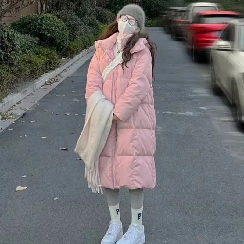 

Новинка Зима 2023, пуховик из хлопка, женская утепленная куртка средней длины выше колена с хлопковой подкладкой, свободная розовая куртка с большими карманами