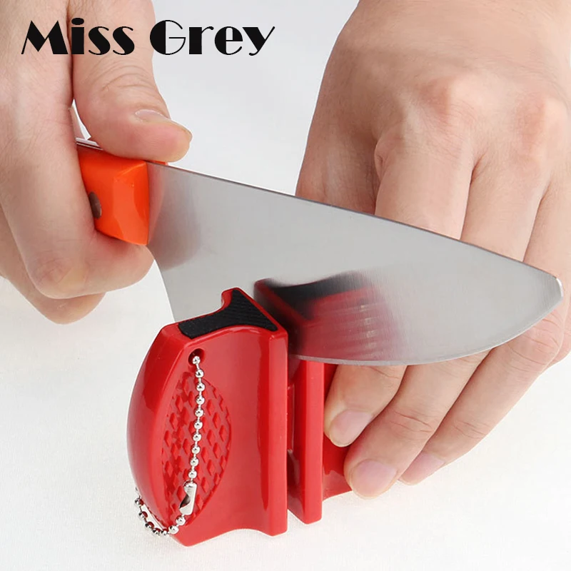Mini Knife Sharpener Professional Sharpening Tools 2 Stages Portable Outdoor Pocket Knives Whetstone Kitchen Sharpening Stone
Mini Knife Sharpener Professional Sharpening Tools 2 Stages Portable Outdoor Pocket Knives Whetstone Kitchen Sharpening Stone