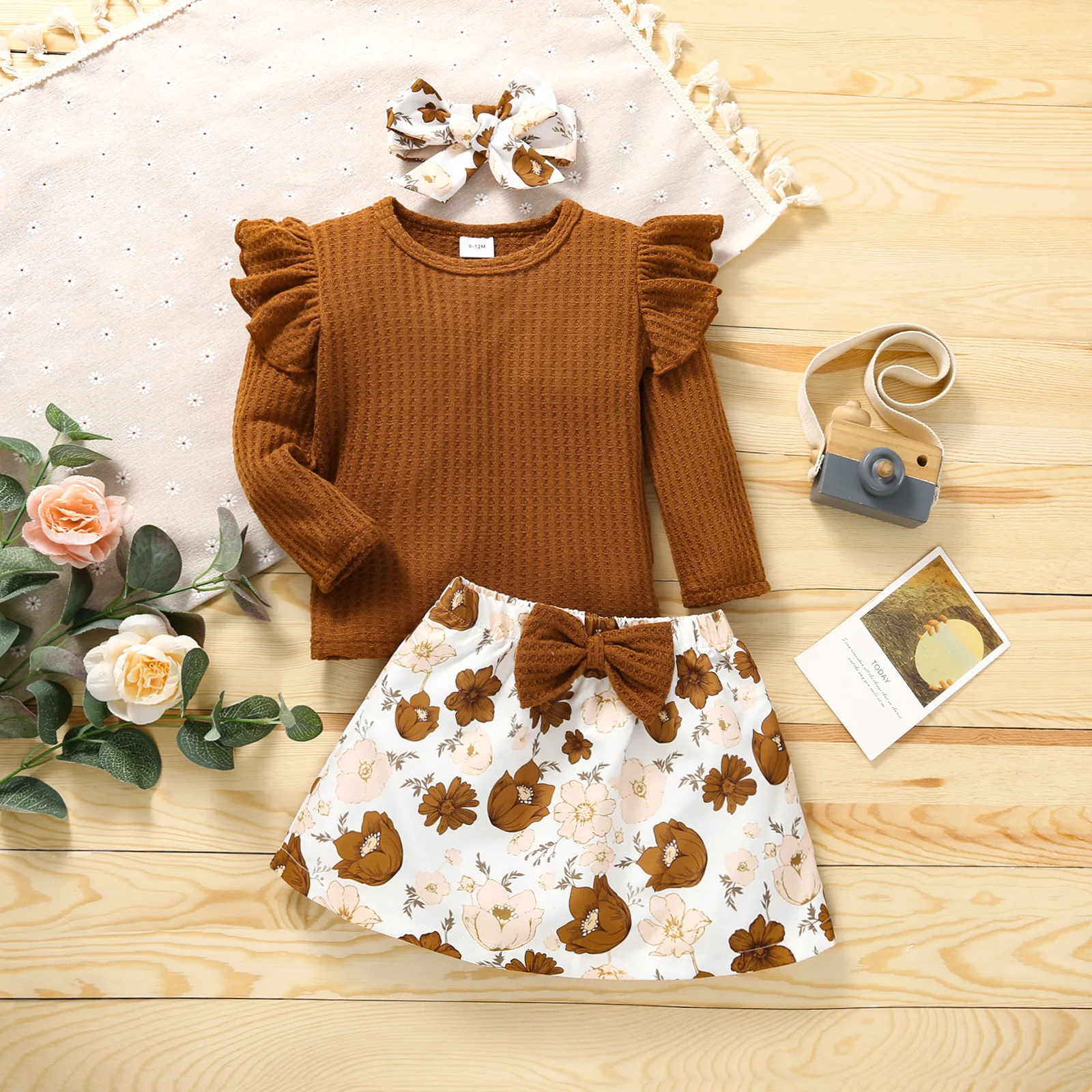 Spring Toddler Baby Girls Outfit Knitted Ribbed Ruffles Long Sleeve Tops + Solid Color Buttons Skirt Autumn Clothes Set 
Spring Toddler Baby Girls Outfit Knitted Ribbed Ruffles Long Sleeve Tops + Solid Color Buttons Skirt Autumn Clothes Set