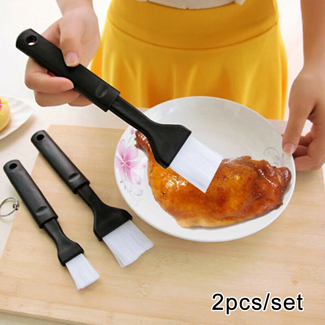 Family Dinner BBQ Brush Garden Grill Kitchen Cooking Marinade Meat Outdoor Pastry Silicone Brush Tool 2pcs Bake
Family Dinner BBQ Brush Garden Grill Kitchen Cooking Marinade Meat Outdoor Pastry Silicone Brush Tool 2pcs Bake