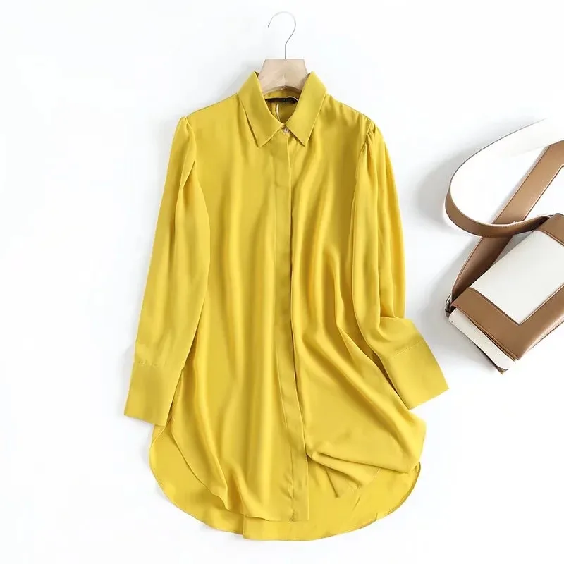 Женская офисная блузка с длинным рукавом, на пуговицах
Женская офисная блузка с длинным рукавом, на пуговицах