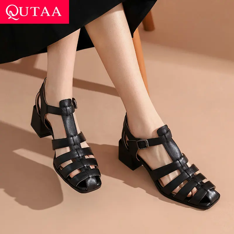 QUTAA 2022 New Summer Square Med Heel Female Shoes Genuine Leather Women Pumps Ankle Strap Buckle Sandals Size 34-41
QUTAA 2022 New Summer Square Med Heel Female Shoes Genuine Leather Women Pumps Ankle Strap Buckle Sandals Size 34-41