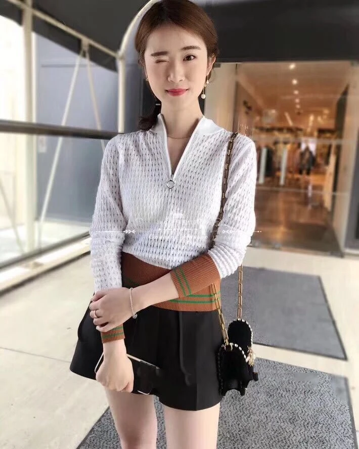 Women White Hollow Out Stand Collar Sweater Color Patchwork Pullover Half Zipper Knit Long Sleeve Top for Female
Women White Hollow Out Stand Collar Sweater Color Patchwork Pullover Half Zipper Knit Long Sleeve Top for Female