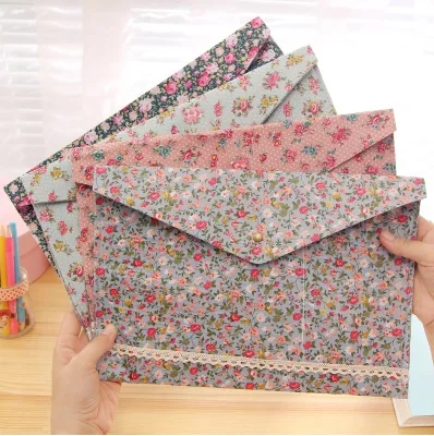 Creative A4 Envelope Type Floral File File Bag Portable Felt File Bag Student File Storage Bag Snap Folder Canvas Pen Bag
Creative A4 Envelope Type Floral File File Bag Portable Felt File Bag Student File Storage Bag Snap Folder Canvas Pen Bag
