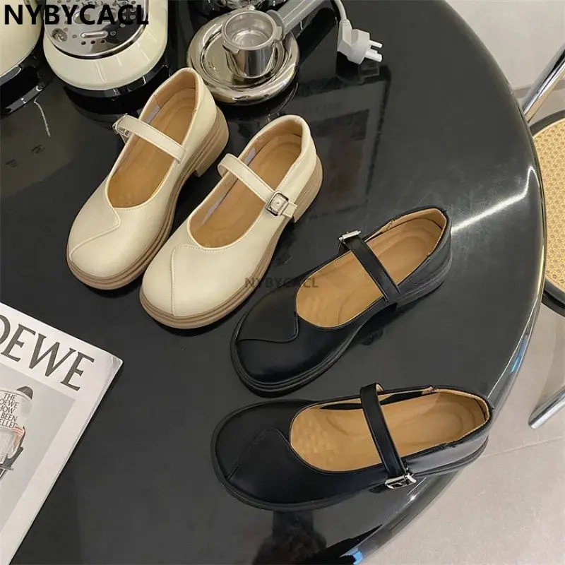 2023 Spring Women Sandals New Fashion Mary Jane Flats Ladies Pumps Female Retro Vintage Girl Daily Loafer Shoes Casual Low Heel
2023 Spring Women Sandals New Fashion Mary Jane Flats Ladies Pumps Female Retro Vintage Girl Daily Loafer Shoes Casual Low Heel