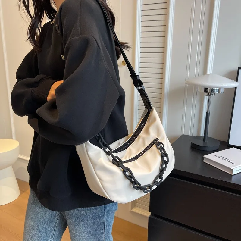 Canvas Women Shoulder Crossbody Casual Book Bag Korean Fashion Students Messenger Chain Bags for School Girls 2023 New Handbags
Canvas Women Shoulder Crossbody Casual Book Bag Korean Fashion Students Messenger Chain Bags for School Girls 2023 New Handbags