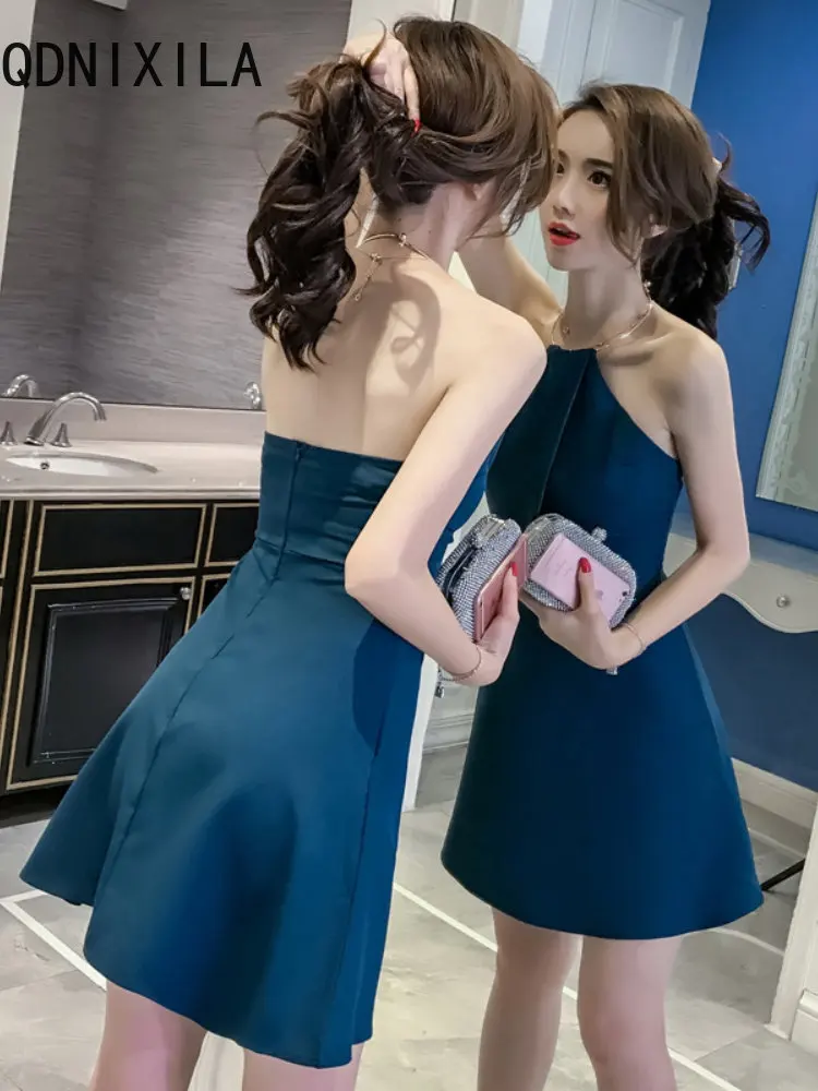 Small A-line Skirt Women's 2023 Summer New Sexy Halter Neck Slim Sleeveless Dress Woman Mini Dress Streetwear Dress for Women
Small A-line Skirt Women's 2023 Summer New Sexy Halter Neck Slim Sleeveless Dress Woman Mini Dress Streetwear Dress for Women