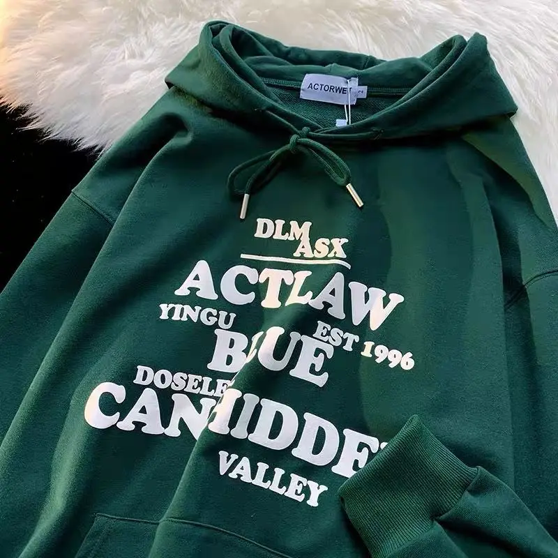 Женский свитер в стиле ретро, темно-зеленый или белый простой американский свитер с капюшоном, тонкий пуловер в стиле ретро, куртка в стиле ...
Женский свитер в стиле ретро, темно-зеленый или белый простой американский свитер с капюшоном, тонкий пуловер в стиле ретро, куртка в стиле ...