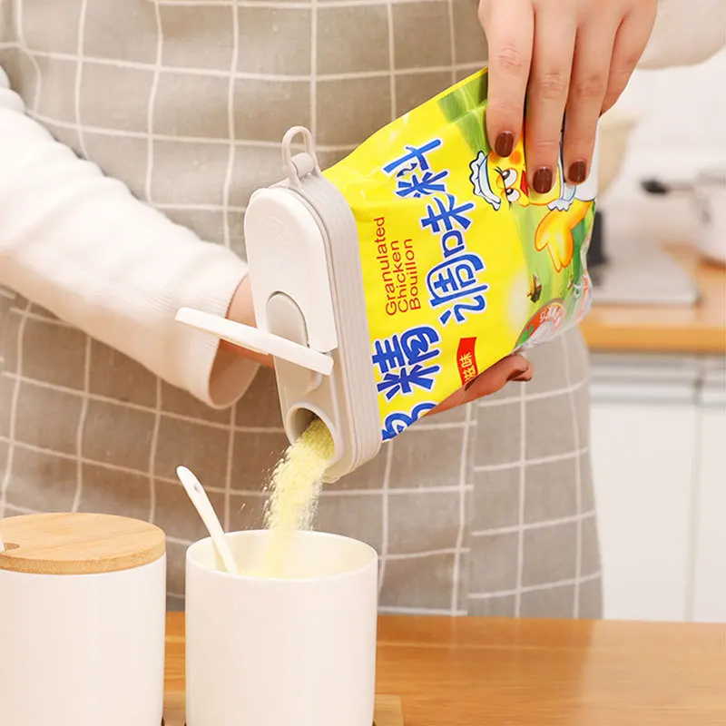 Bag Clips Food Seal Double Opening Sealed Discharge Nozzle Kitchen Storage Snack Travel Portable Moisture-Proof Fresh-Keeping
Bag Clips Food Seal Double Opening Sealed Discharge Nozzle Kitchen Storage Snack Travel Portable Moisture-Proof Fresh-Keeping