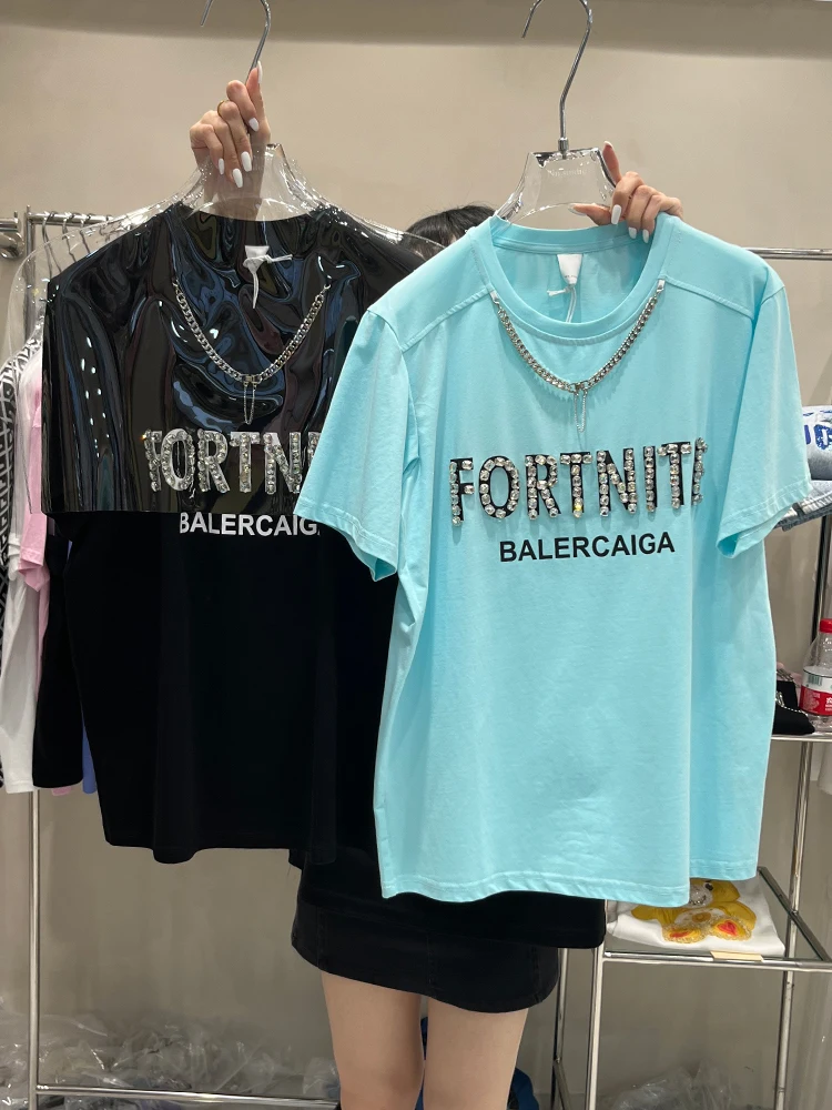 Korea New Summer Women Short Sleeve T-shirt Diamond Letter Print Loose Pullover Top O-neck 2022 New Design Streetwear Female Tee
Korea New Summer Women Short Sleeve T-shirt Diamond Letter Print Loose Pullover Top O-neck 2022 New Design Streetwear Female Tee