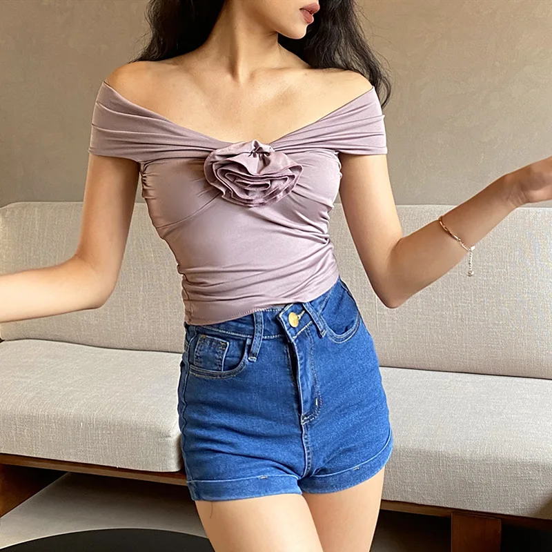 Sexy Off Shoulder Flower Decoration Slim Short Sleeve T-shirt for Women Summer New Female Clothing Elegant Top
Sexy Off Shoulder Flower Decoration Slim Short Sleeve T-shirt for Women Summer New Female Clothing Elegant Top