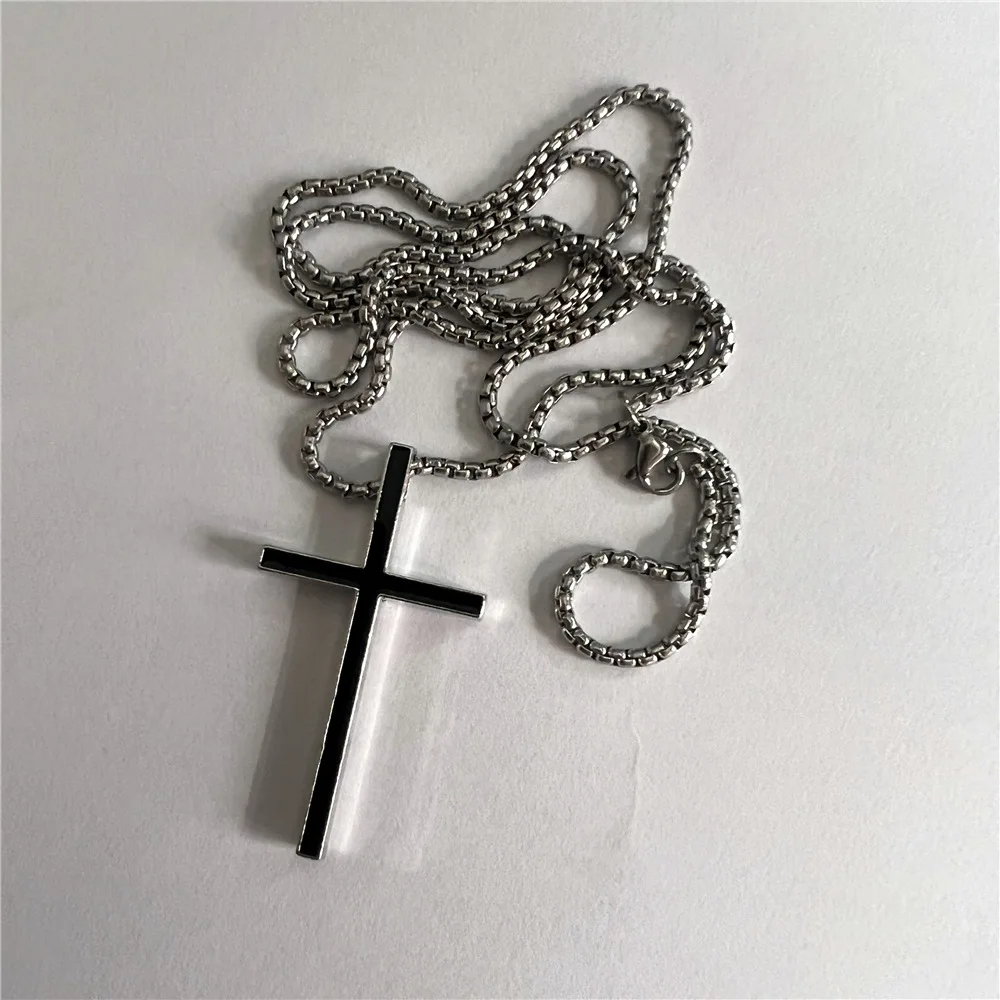 Gothic Minimalist Cross Charm Necklace For Women Cross Pendant Necklace Fashion Punk Hip Hop Jewelry Goth Cross Choker New Trend
Gothic Minimalist Cross Charm Necklace For Women Cross Pendant Necklace Fashion Punk Hip Hop Jewelry Goth Cross Choker New Trend