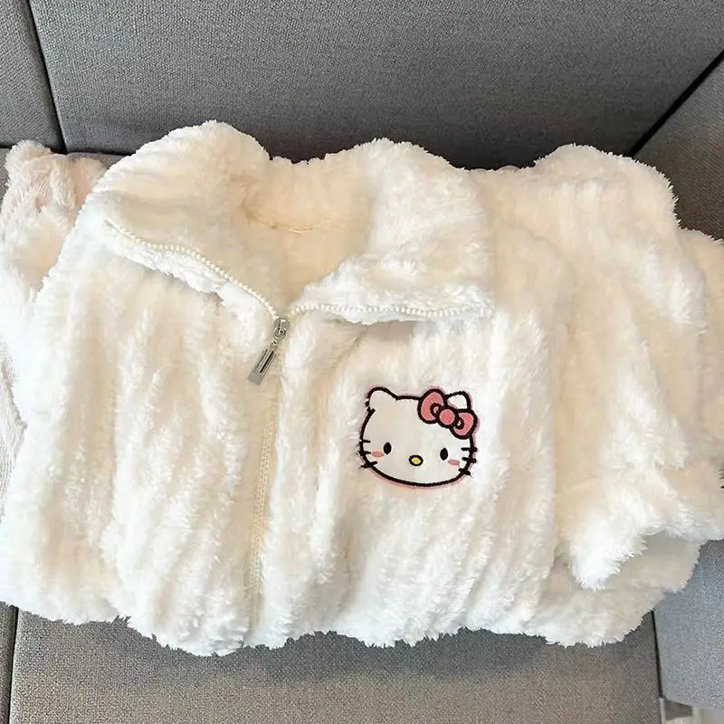 Hello Kitty кавайная Пижама женский коралловый бархатный милый студенческий утепленный теплый домашний костюм
Hello Kitty кавайная Пижама женский коралловый бархатный милый студенческий утепленный теплый домашний костюм