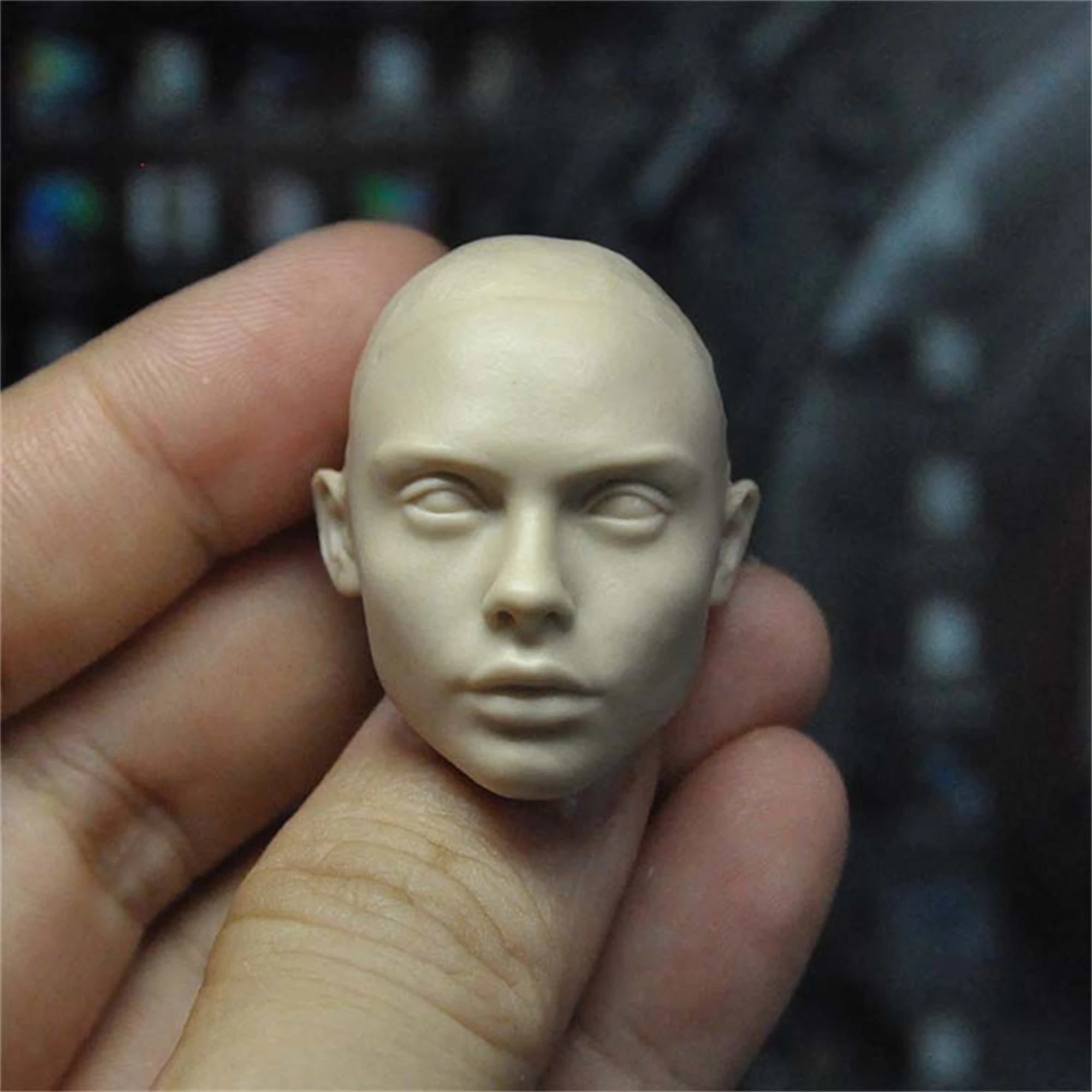1/6 Scale Willa Female Soldier Head Sculpt Model DIY 12inches Military Action Figure Doll Toys
1/6 Scale Willa Female Soldier Head Sculpt Model DIY 12inches Military Action Figure Doll Toys