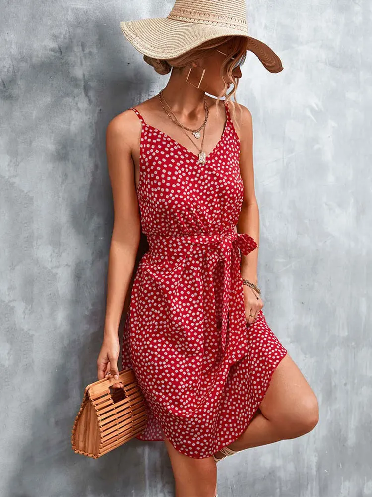 2022 Summer Midi Floral Dress Women V Neck Boho Dress Ladies A Line Spaghetti Strap Flower Party Dress For Women 
2022 Summer Midi Floral Dress Women V Neck Boho Dress Ladies A Line Spaghetti Strap Flower Party Dress For Women