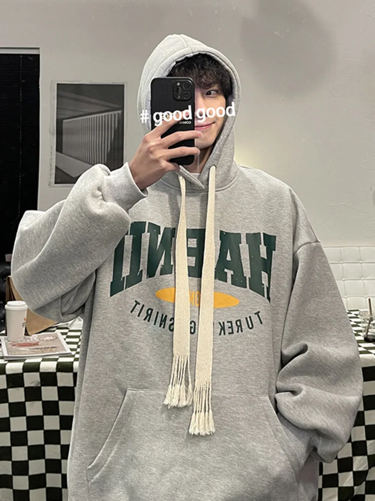 SYUHGFA 2022 Vintage Letter Graphic Hoodies Fashion Brand Oversized Men's Hooded Pullovers Casual Harajuku Male Sweatshirts 
SYUHGFA 2022 Vintage Letter Graphic Hoodies Fashion Brand Oversized Men's Hooded Pullovers Casual Harajuku Male Sweatshirts
