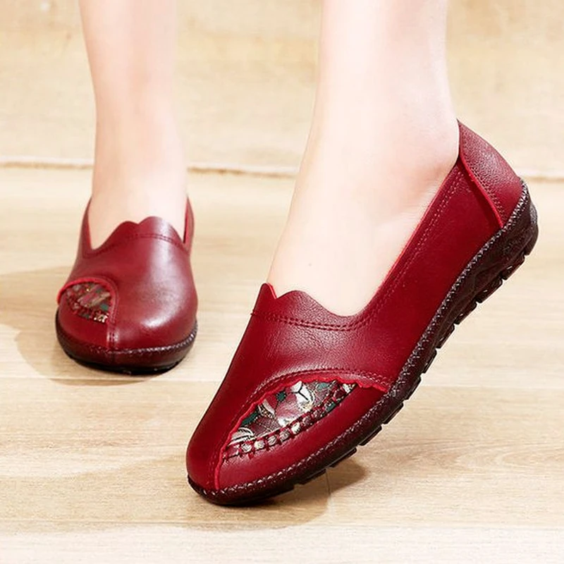2022 Spring Autumn New Women Flat Elderly Shoes Retro Vintage Genuine Leather Loafers Black Women's Shoes Moccasins 35-41size
2022 Spring Autumn New Women Flat Elderly Shoes Retro Vintage Genuine Leather Loafers Black Women's Shoes Moccasins 35-41size