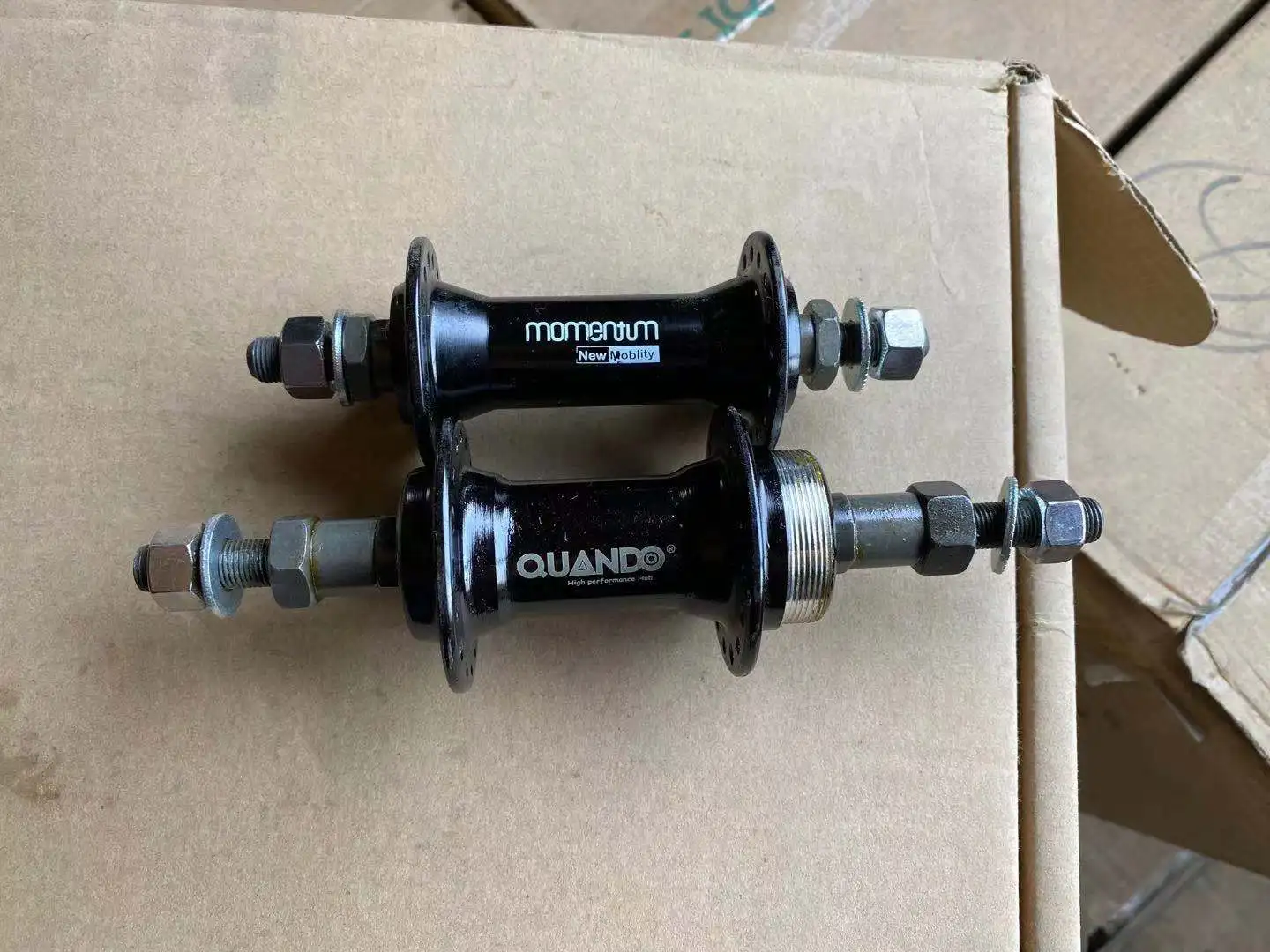 Modus Junxing Aluminum Alloy Flower Drum 32 Hole V Brake Flower Drum Front and Rear Supporting Ball Flower Drum
Modus Junxing Aluminum Alloy Flower Drum 32 Hole V Brake Flower Drum Front and Rear Supporting Ball Flower Drum