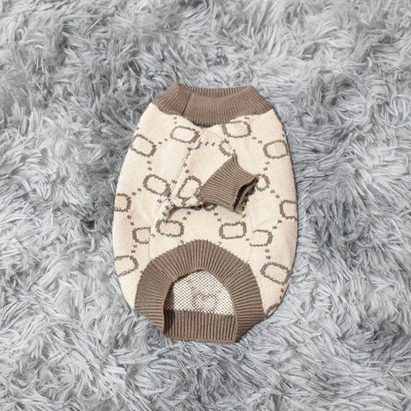 Fashion Designer Luxury Pet Clothes Soft Dog Jumpers Thick Warm Dog Sweater Bichon Teddy Schnauzer Terrier Bulldog Puppy Coat
Fashion Designer Luxury Pet Clothes Soft Dog Jumpers Thick Warm Dog Sweater Bichon Teddy Schnauzer Terrier Bulldog Puppy Coat