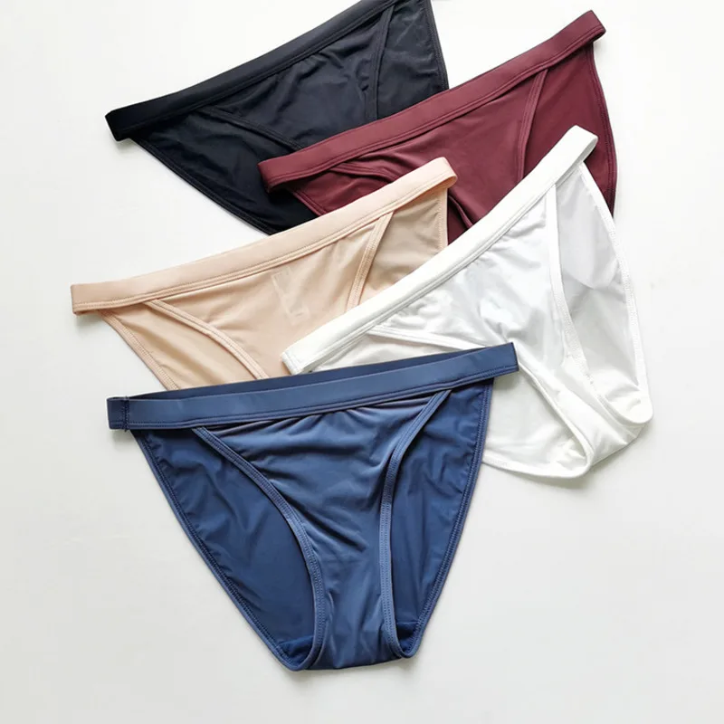 Ice Silk Sexy Sports Women's Underwear Breathable High Elasticity Traceless Satin Panties Seamless Briefs Fashion Low Waist
Ice Silk Sexy Sports Women's Underwear Breathable High Elasticity Traceless Satin Panties Seamless Briefs Fashion Low Waist