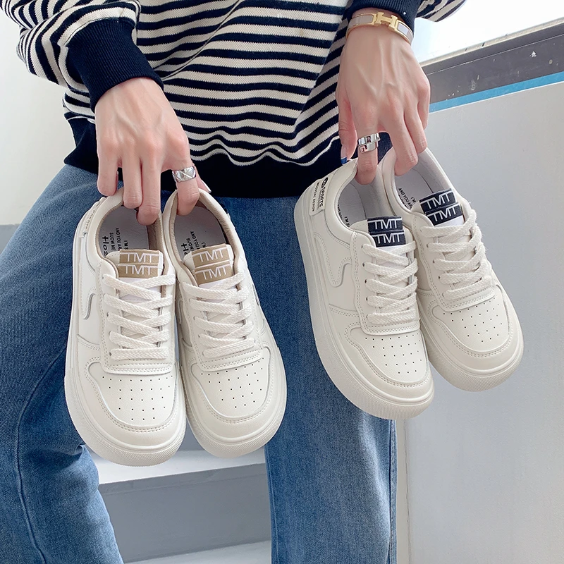 Womens Sneakers Shoes Roses Casual Fashion 2022 PU Autumn Solid Round Toe Shallow Leisure Lace-Up Basic Flat Rubber Shoes Women'
Womens Sneakers Shoes Roses Casual Fashion 2022 PU Autumn Solid Round Toe Shallow Leisure Lace-Up Basic Flat Rubber Shoes Women'