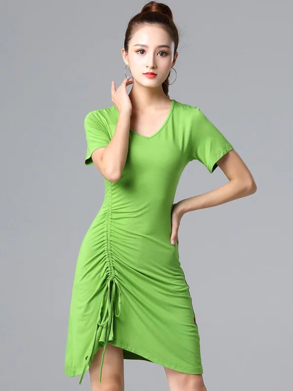 Latin dance dress female adult professional sexy training clothes dress new adult dance training performance clothes
Latin dance dress female adult professional sexy training clothes dress new adult dance training performance clothes