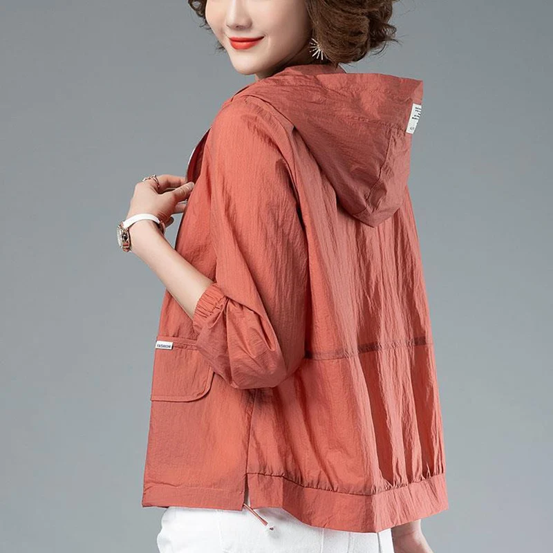 Rimocy Summer Sun Protection Jacket Women Women 2023 New Lightweight Loose Hooded Coat Woman All Match Zip Up Casual Windbreaker
Rimocy Summer Sun Protection Jacket Women Women 2023 New Lightweight Loose Hooded Coat Woman All Match Zip Up Casual Windbreaker