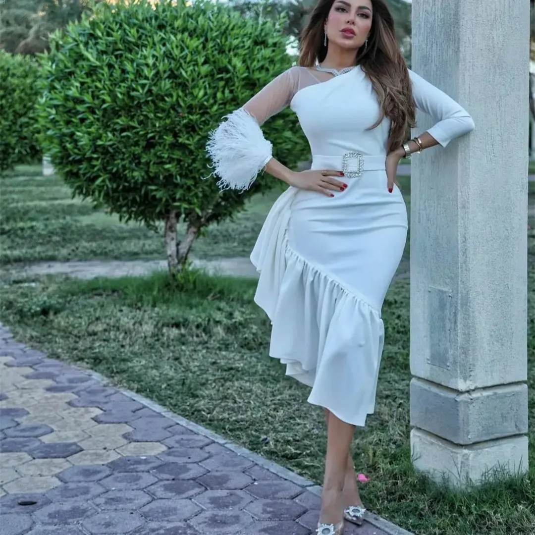 Vintage Short White Evening Dresses Ruffled Sheath Pleated Tea Length Zipper Back Robe De Mariée Party Gown For Women 
Vintage Short White Evening Dresses Ruffled Sheath Pleated Tea Length Zipper Back Robe De Mariée Party Gown For Women