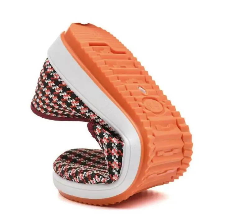 E1426 2023 Hot High Quality Men Women Casual Shoes Spring Autumn Trending Sport Shoes Low Breathable Trainers Sneakers Eur 35-45 
E1426 2023 Hot High Quality Men Women Casual Shoes Spring Autumn Trending Sport Shoes Low Breathable Trainers Sneakers Eur 35-45