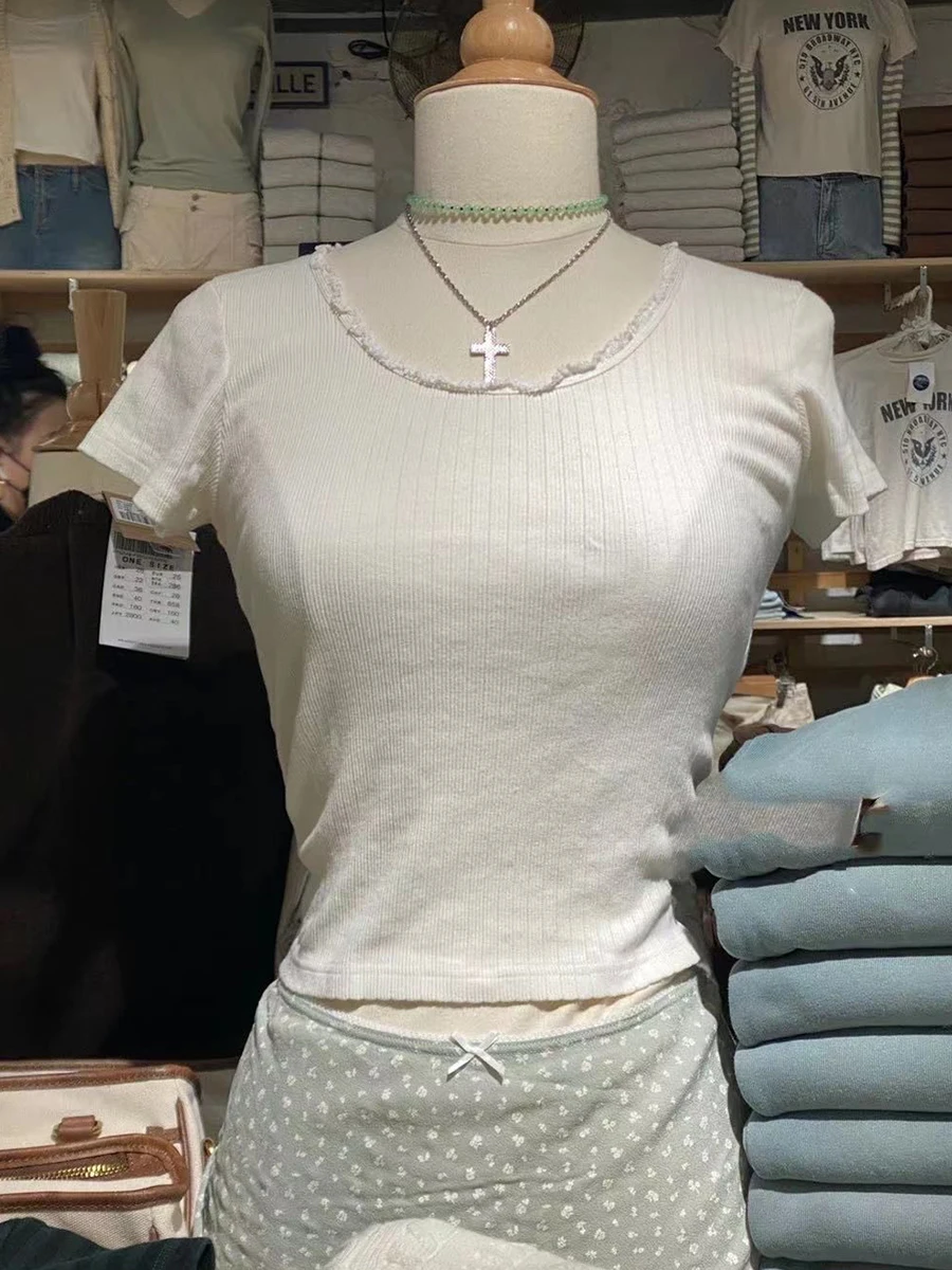 New Lace Trim Slim Crop Top Summer Round Neck Solid Simple Cotton Tee Shirts Woman Streetwear Y2k Fashion Short Sleeve Tops
New Lace Trim Slim Crop Top Summer Round Neck Solid Simple Cotton Tee Shirts Woman Streetwear Y2k Fashion Short Sleeve Tops