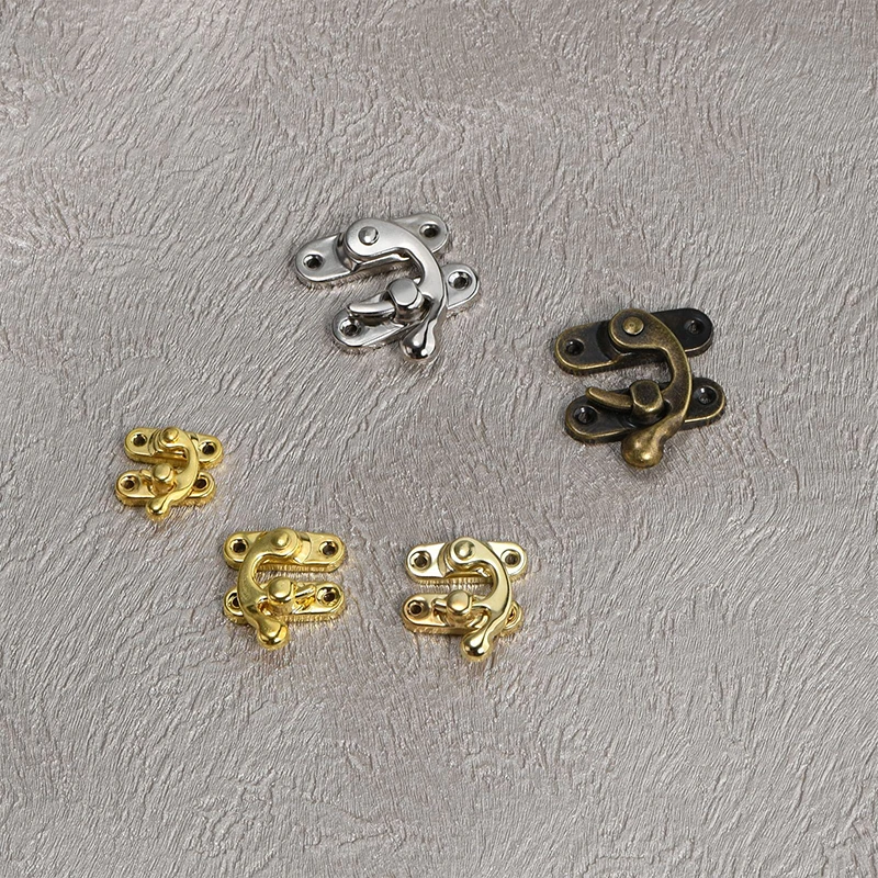 10pcs 27*32mm Bronze Tower Buckle Packing Box Accessories Wooden Box Buckle Buckle Lock Hook Small Lock Hook
10pcs 27*32mm Bronze Tower Buckle Packing Box Accessories Wooden Box Buckle Buckle Lock Hook Small Lock Hook