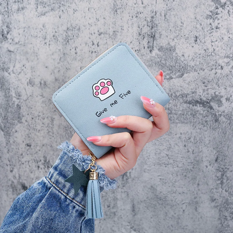 Wallets for Women Cartoon Printed Kawaii PU Leather Small Mini Money Bag Coin Purse Foldable Storage Tassel Students Card Holder
Wallets for Women Cartoon Printed Kawaii PU Leather Small Mini Money Bag Coin Purse Foldable Storage Tassel Students Card Holder