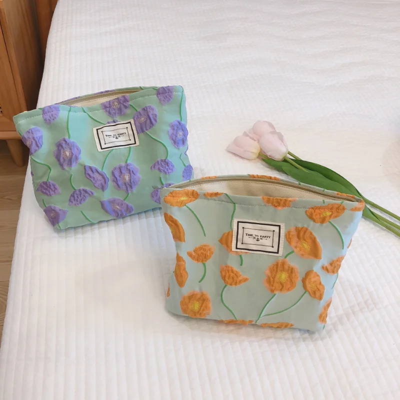 Fresh Sweet Trumpet Floral Jacquard Clutch Makeup Bag Pouch Skincare Toiletry Cosmetic Storage Bag Travel Portable Organizer
Fresh Sweet Trumpet Floral Jacquard Clutch Makeup Bag Pouch Skincare Toiletry Cosmetic Storage Bag Travel Portable Organizer