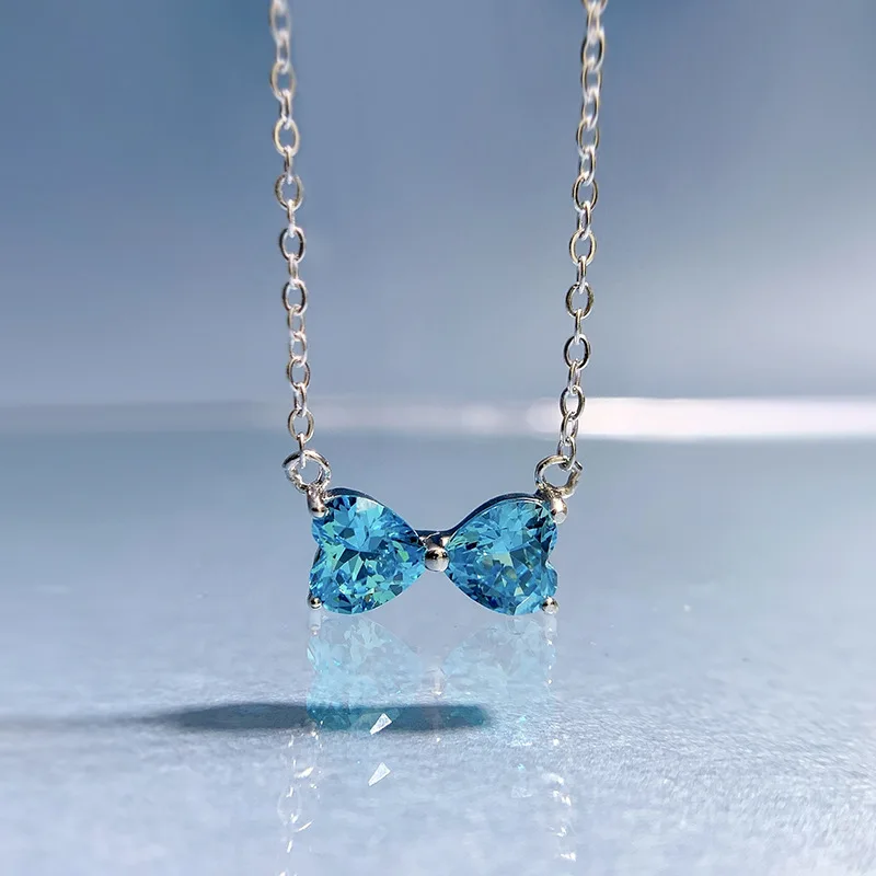 6 * 6 Heart Shaped Aquamarine Topaz Gemstone Pendant Necklace Elegant Bowknot Moissanite Necklace Female Fine Jewelry
6 * 6 Heart Shaped Aquamarine Topaz Gemstone Pendant Necklace Elegant Bowknot Moissanite Necklace Female Fine Jewelry