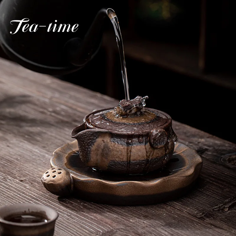 Japanese Gilding Iron Glaze Pot Ancient Morning Roast Retro Stoneware Gaiwan Ceramic KungFu Teapot Pu'er Tea Making Bowl Tea Pot
Japanese Gilding Iron Glaze Pot Ancient Morning Roast Retro Stoneware Gaiwan Ceramic KungFu Teapot Pu'er Tea Making Bowl Tea Pot