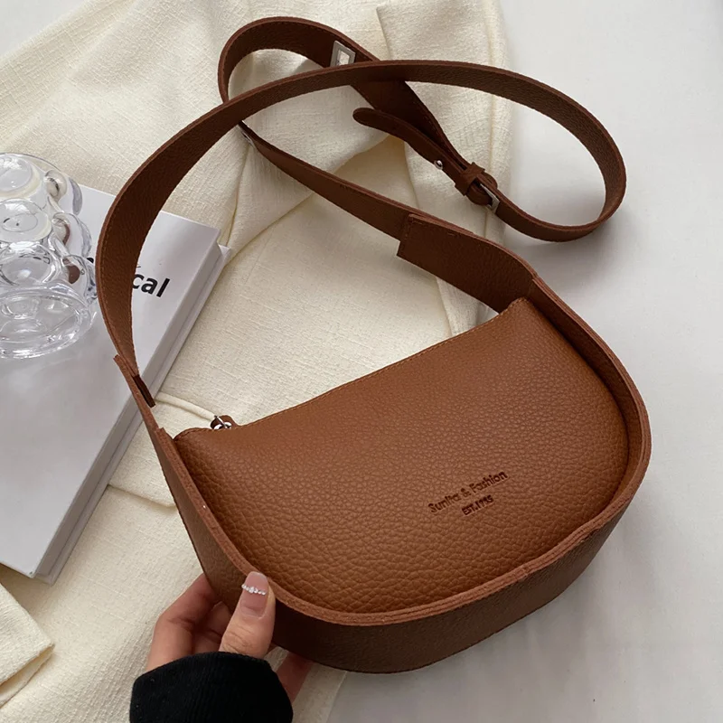 Vintage Messenger Bag Women Fashion Handbags for Female 2023 Designer Shoulder Bags Ladies Small Crossbody Hobos Bag Sac New
Vintage Messenger Bag Women Fashion Handbags for Female 2023 Designer Shoulder Bags Ladies Small Crossbody Hobos Bag Sac New