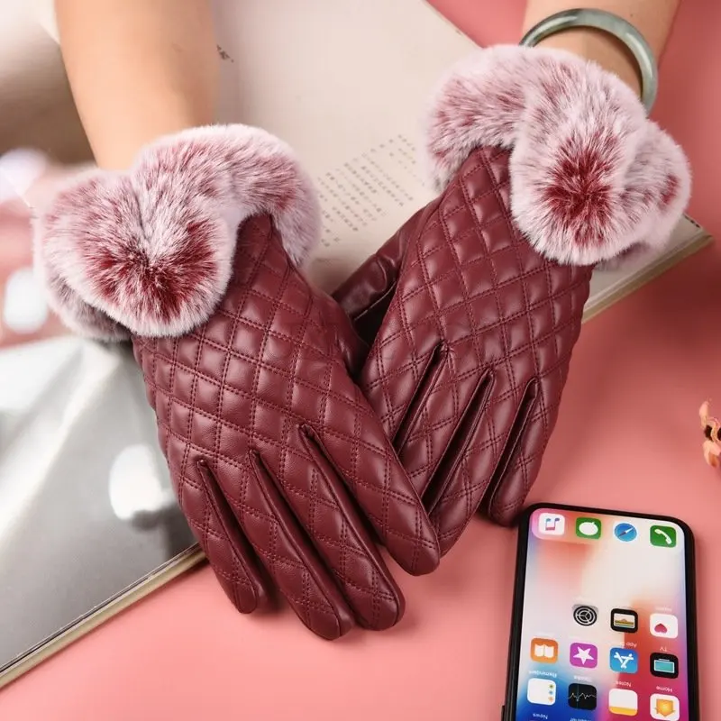 Fashion Women Warm Thick Winter Gloves Leather Elegant Girls Brand Mittens Free Size With Rabbit Fur Female Gloves
Fashion Women Warm Thick Winter Gloves Leather Elegant Girls Brand Mittens Free Size With Rabbit Fur Female Gloves