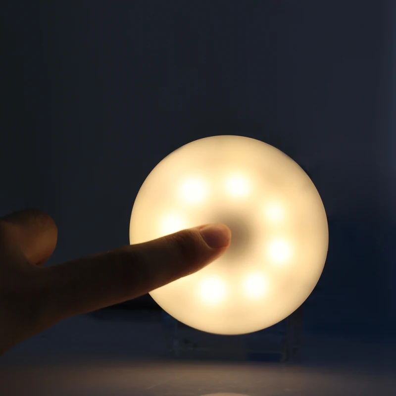 PIR Motion Sensor LED Night Light USB Rechargeable Night Lamp For Kitchen Cabinet Wardrobe Lamp Staircase Wireless Closet Light
PIR Motion Sensor LED Night Light USB Rechargeable Night Lamp For Kitchen Cabinet Wardrobe Lamp Staircase Wireless Closet Light